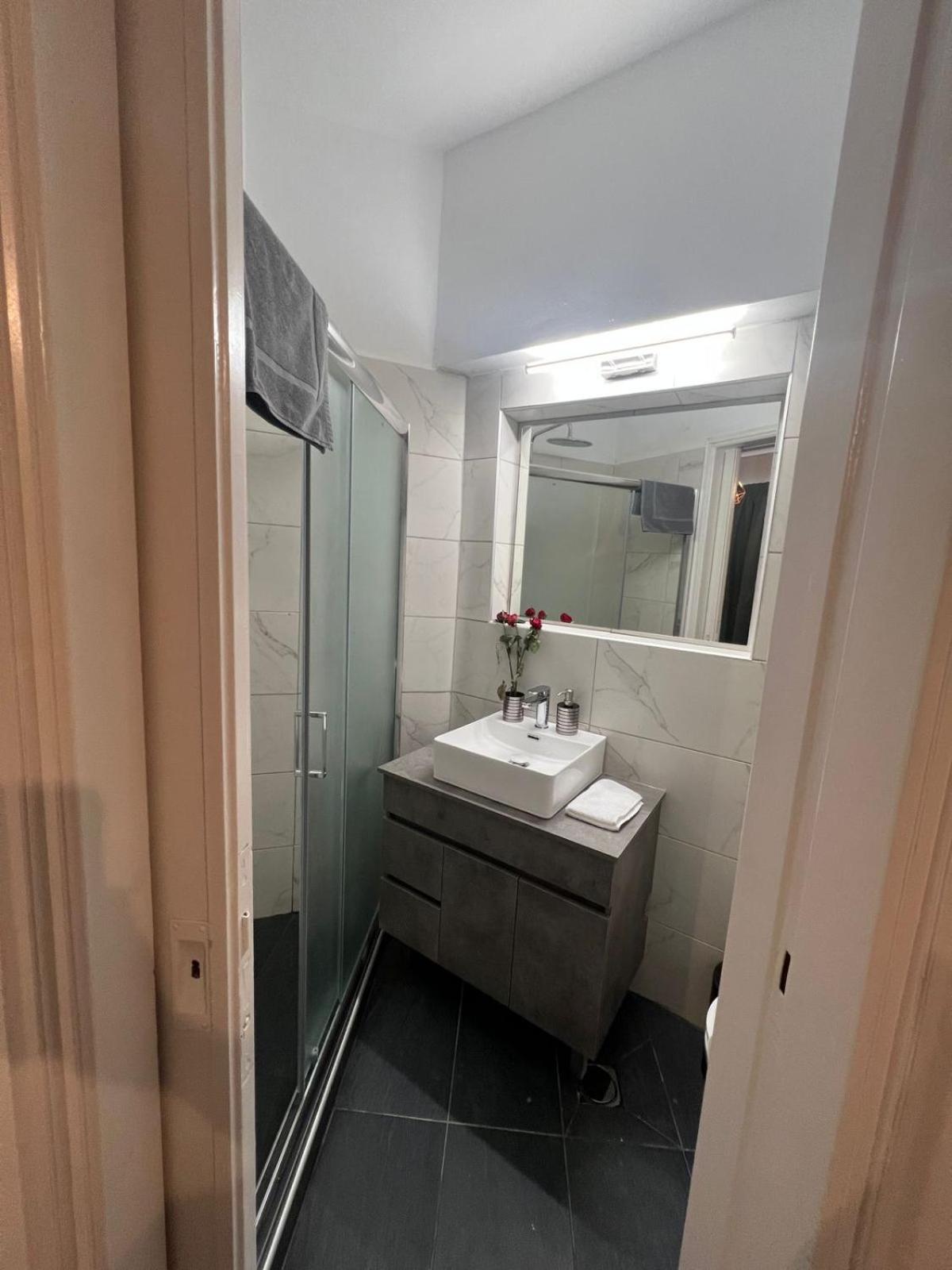 Nikis Penthouse Lägenhet Aten Exteriör bild